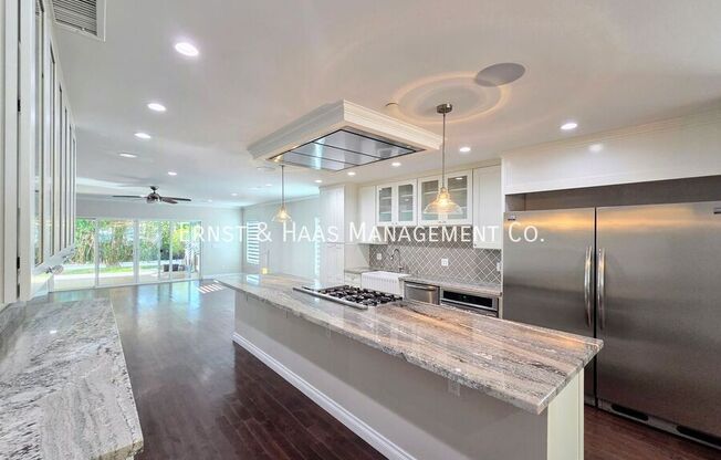 7939 QUILL DR
