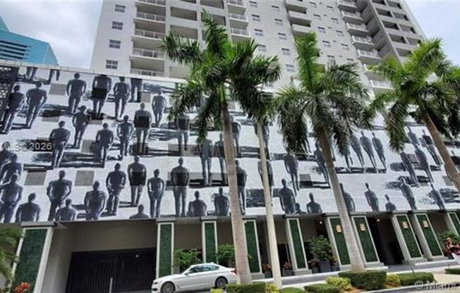 2 beds, 2 baths, $3,600, Unit # 1203