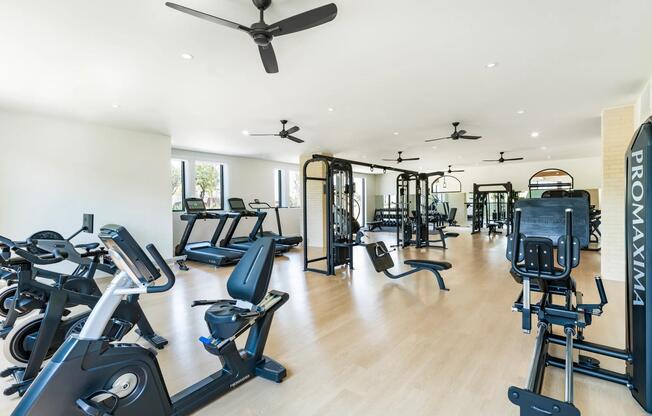 Upscale fitness made effortless, with a bright, spacious studio just minutes from Dallas’ best trails and parks at Modera Trailhead.