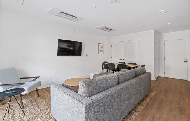 1 bed, 1 bath, $1,800