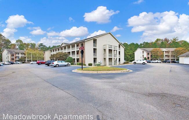 Meadowbrook Luxury Apartments