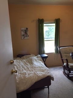 Studio, 1 bath, 225 sqft, $950, Unit 1