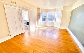 St Florence Apartments