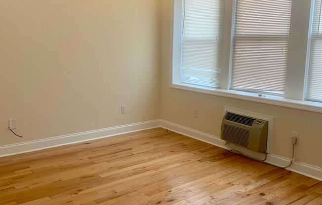 527 South 42nd Street