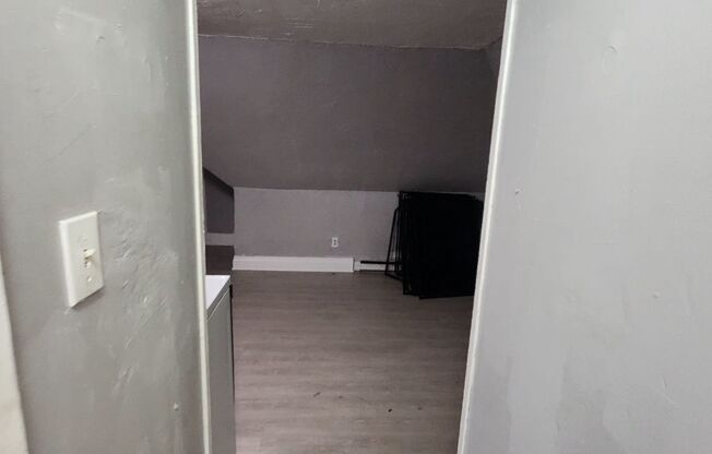 1 bed, 1 bath, $700