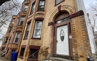 127 Cedar St 3
