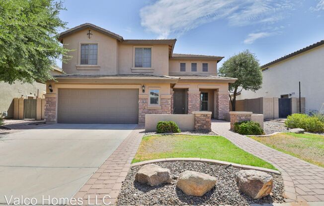4711 S Calderon Cir