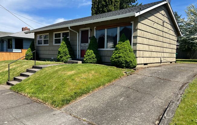 Lovely Arbor Lodge 3-Bedroom Home with Spacious Backyard