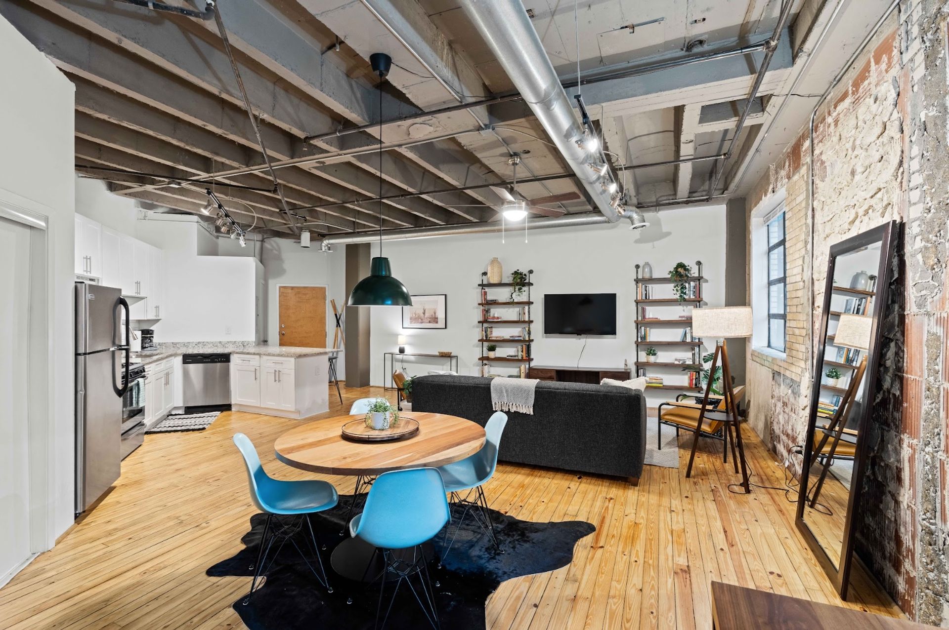 900 Peachtree Lofts