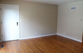 1 bed, 1 bath, 775 sqft, $850, Unit 3610 #02