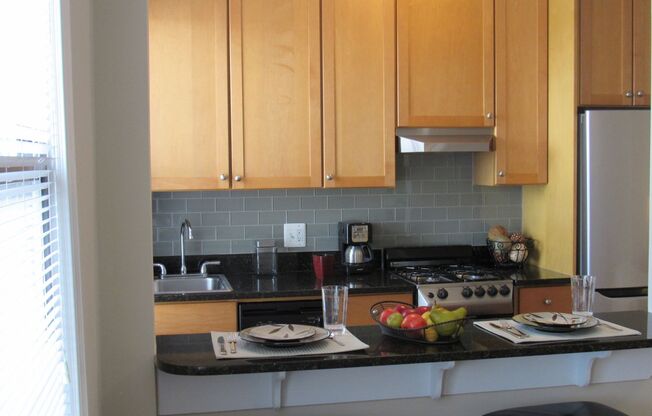 Studio, 1 bath, 458 sqft, $2,275, Unit W309