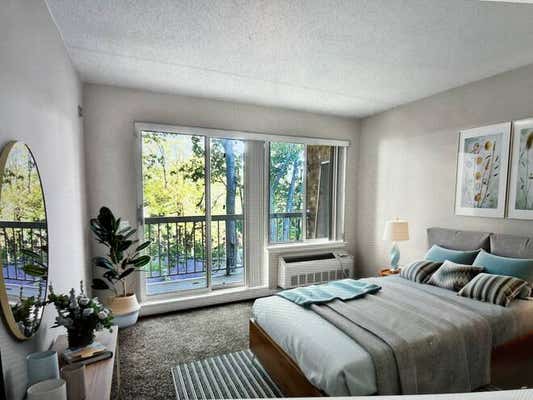 171 WELLINGTON CT