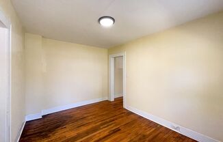 10 Latta Street