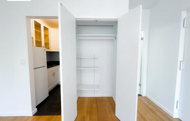 67 E 3 ST