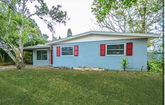 PRICE REDUCED!!!!!!Super Cute 3 Bedroom / 1 Bath Home For Rent In Casselberry