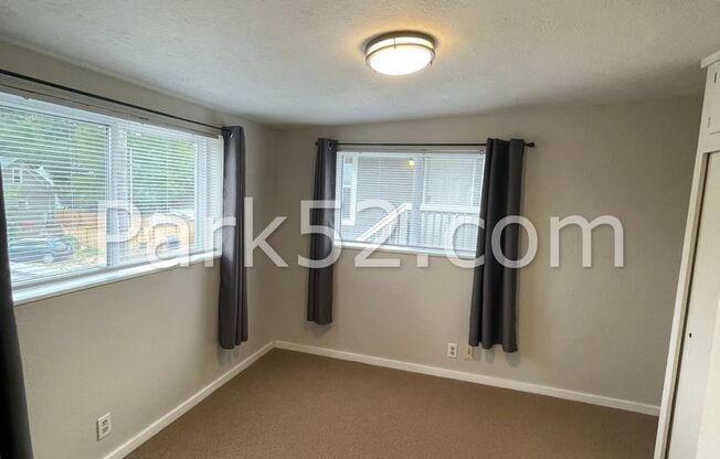 1 bed, 1 bath, $1,225