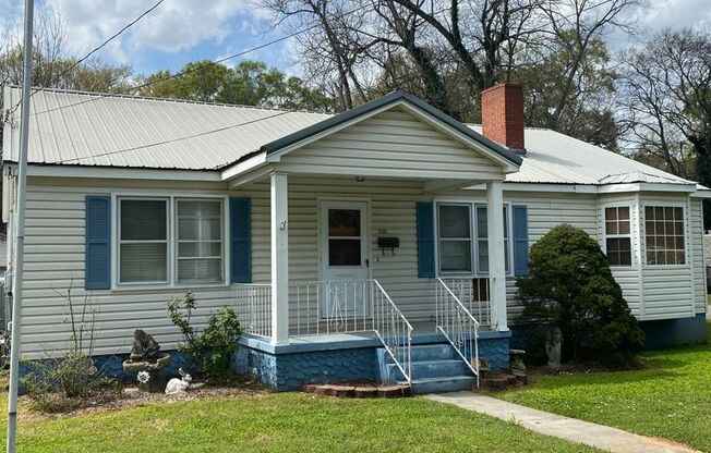 200 Main Street, Oxford, AL 36203       3 Bedroom  2 Bath