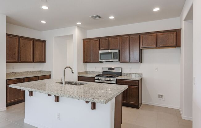 Your Perfect New 5-Bedroom Home Awaits in Laveen!