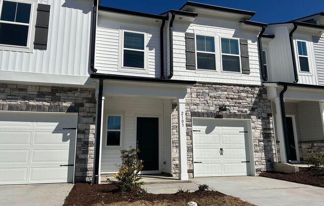 Spacious 3BR Townhome in Durham Near RTP, RDU & Downtown