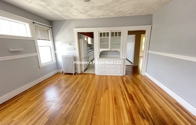 14 ALLEN ST