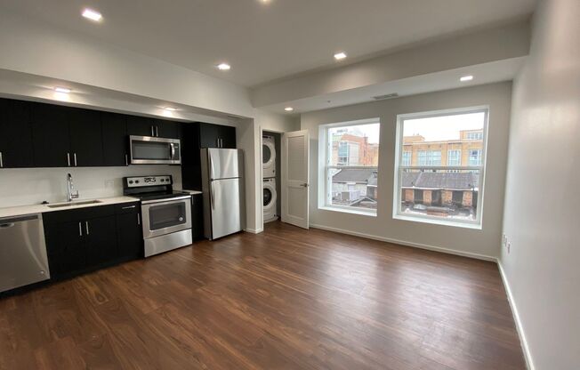 1 bed, 1 bath, 506 sqft, $1,585, Unit 611