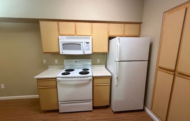 2 beds, 2 baths, $1,695