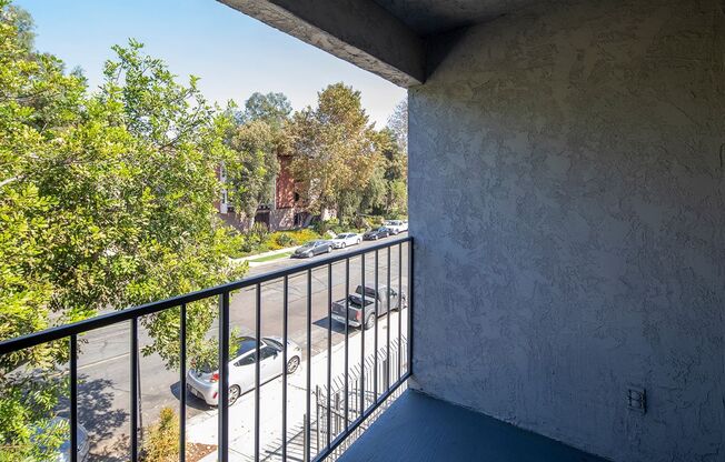 Bridgeview Apartments