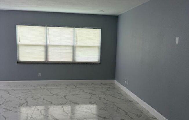 2 Bed 1 Bath Duplex in Orlando for Rent