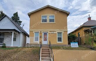 1520 W NEVADA PL