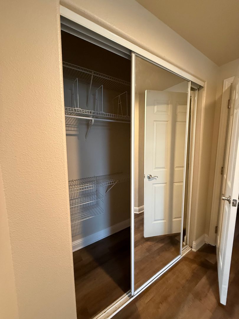 2 beds, 2.5 baths, $2,350, Unit UNIT 603