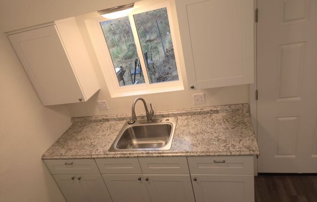 Recently Remodeled 2 Bed, 1 Bath Townhouse next to NAU!! Students OK! Sm Dogs OK! No Cats! Avail. Oct 10th!