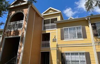 2 Bedroom 2 Bathroom Condo near Millenia