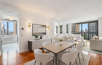 3 beds, 3 baths, 1,325 sqft, $10,500, Unit 22B