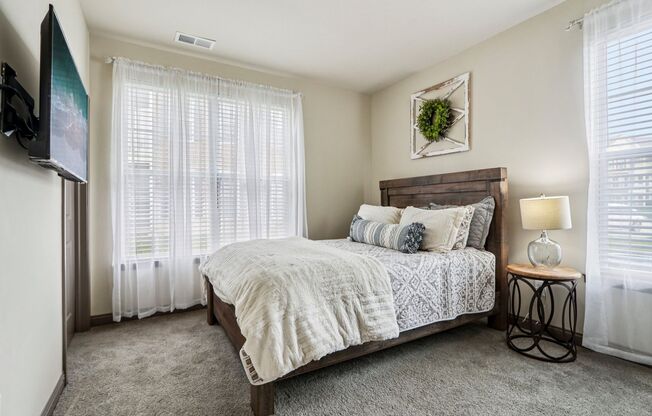 1 bed, 1 bath, 880 sqft, $1,350, Unit 08 - 301