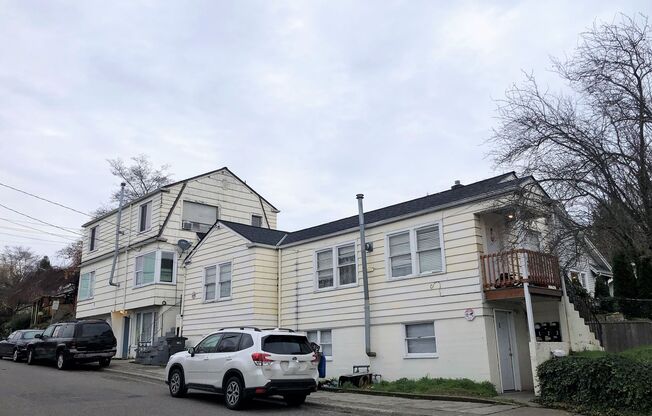 STO - Olympic Apartments
