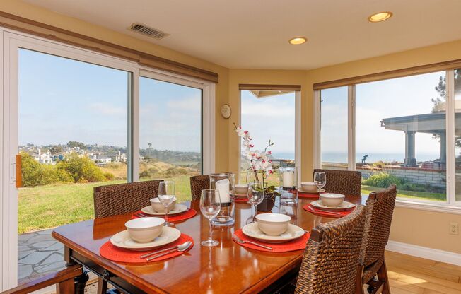 Stunning Views Over Cardiff - Charming Single Family Home