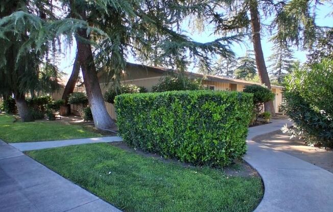 57-83 W. San Jose