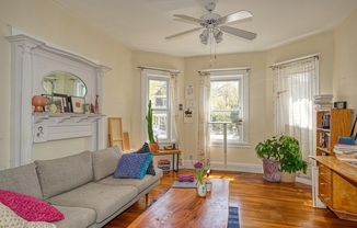 387 HURON AVE