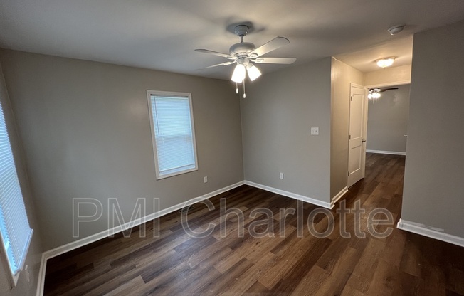 621 W IREDELL AVE