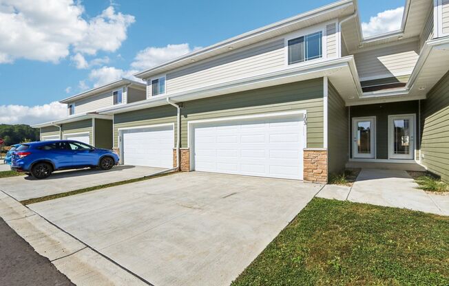 The Townhomes at Hartung Fields