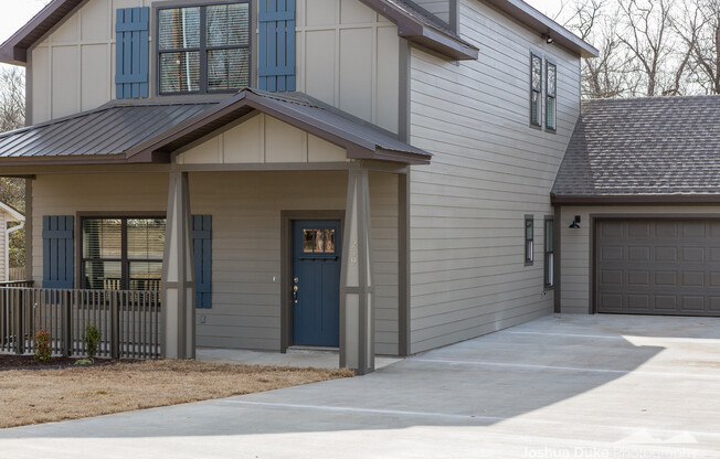 Pre-Leasing Modern Style Home Minutes from Campus and Downtown Fayetteville