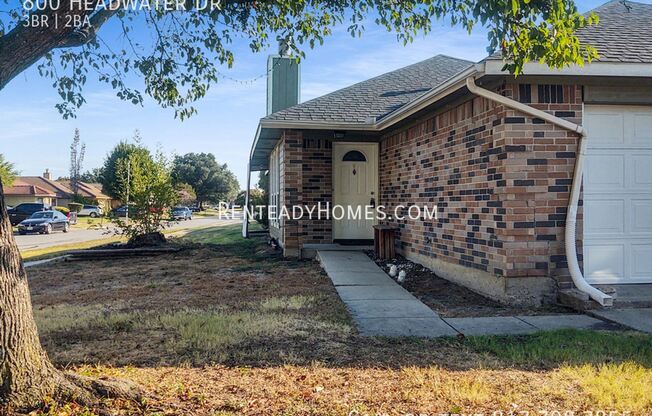 800 Headwater Dr