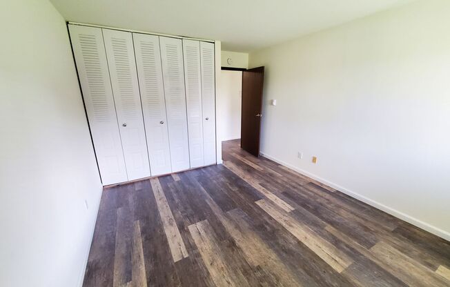 1 bed, 1 bath, 700 sqft, $1,169, Unit 2117-6