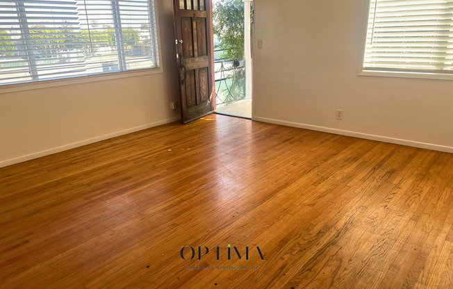 53 Sunset Ave (Moss-Venice)