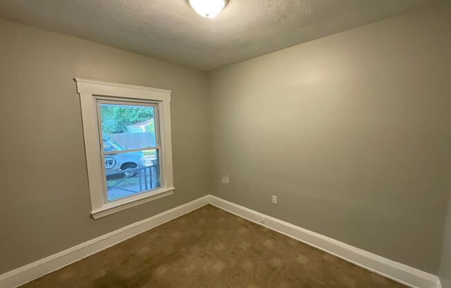 2 beds, 1 bath, $950