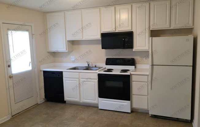 1 bed, 1 bath, 750 sqft, $700, Unit Unit D