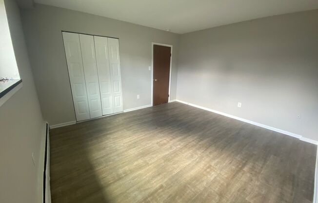 1 bed, 1 bath, 612 sqft, $1,300, Unit Unit 109