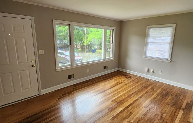 Chapel Hill / 3BR House on Bolin Heights AVAILABLE NOW
