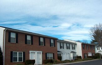 4 Bedroom 2.5 Bath Townhouse