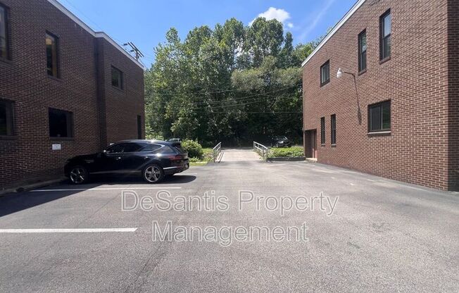 3367 BABCOCK BLVD